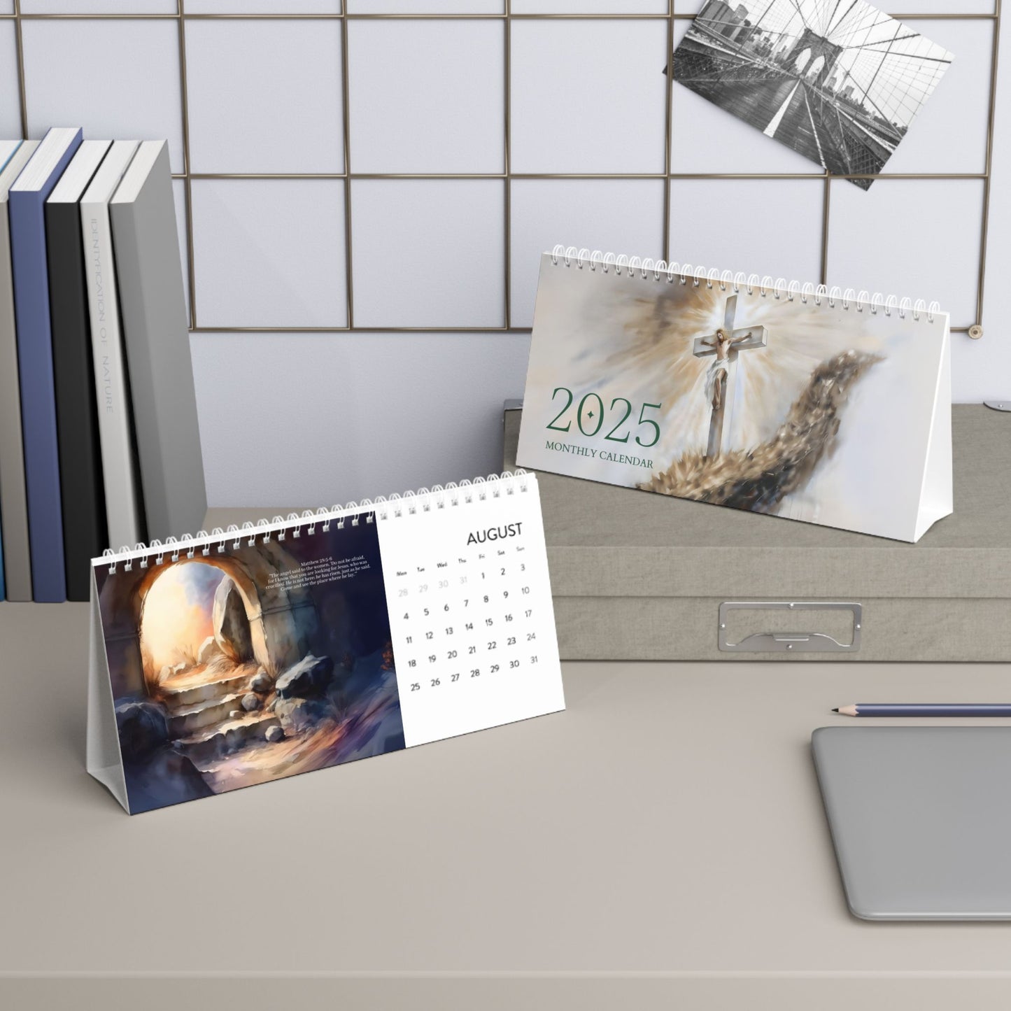 Desk Calendar (2025 grid)